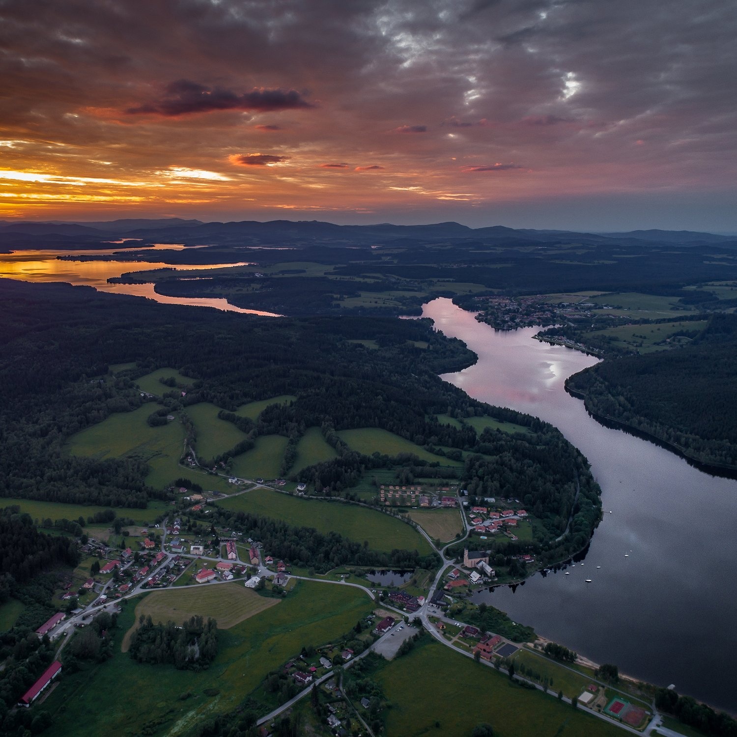 Česko, Rakousko a Německo?